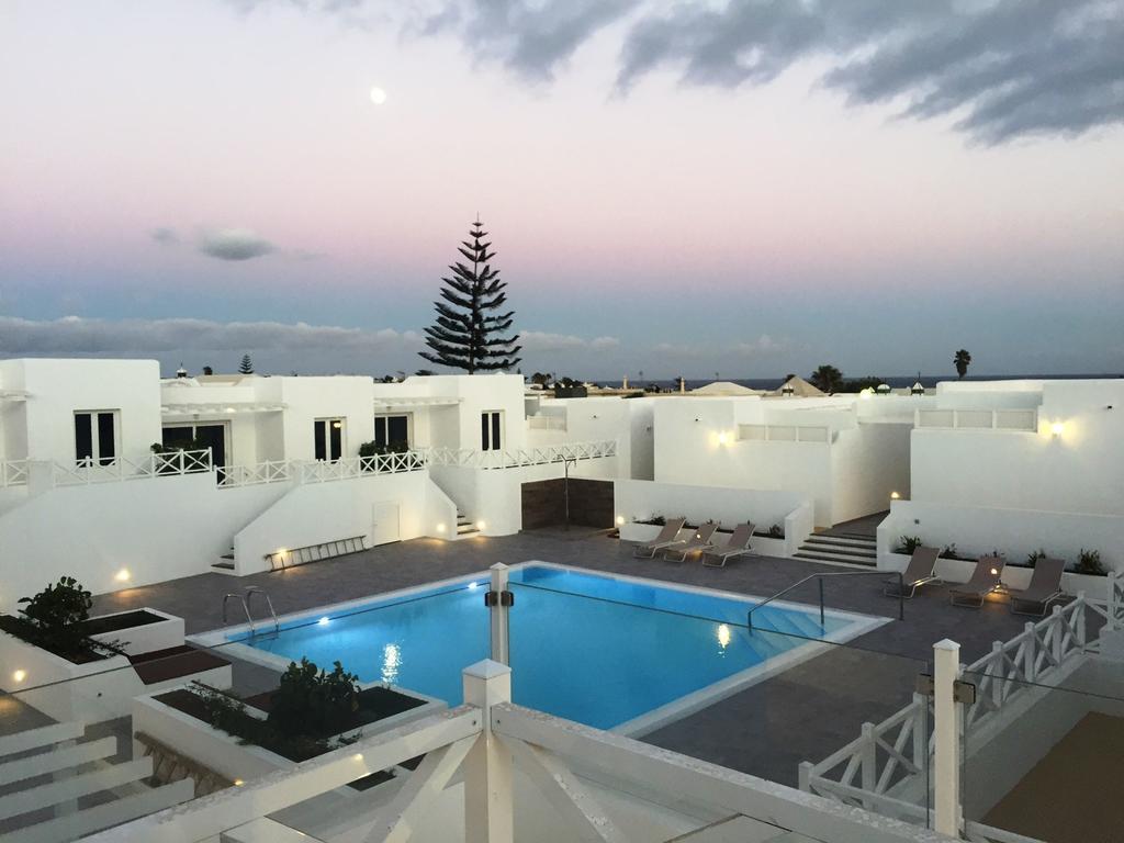 Flower Beach Suites 17 بلايا هوندا المظهر الخارجي الصورة