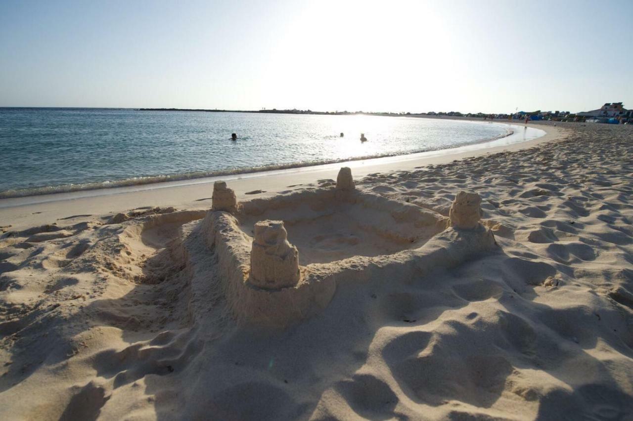 Flower Beach Suites 17 بلايا هوندا المظهر الخارجي الصورة